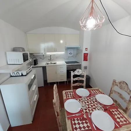 Oura Apartment *